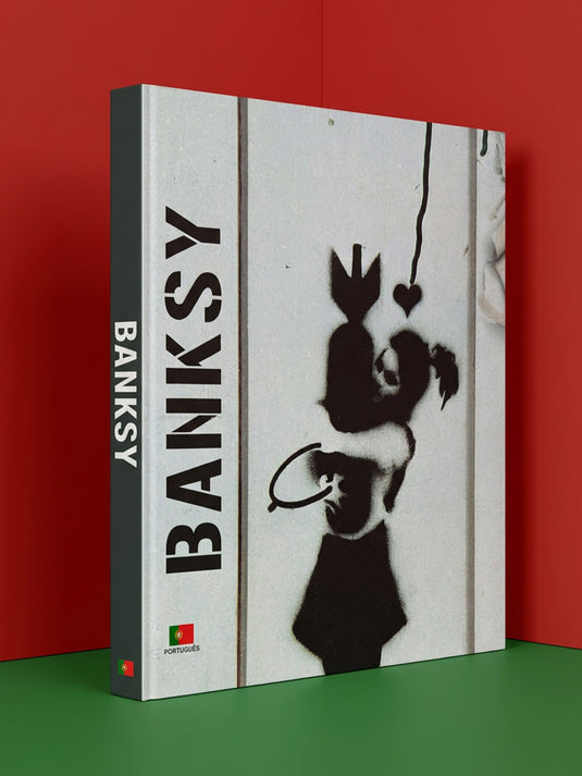 Banksy Exhibition Book in Portuguese