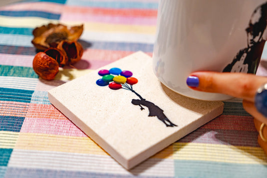 Stein Untersetzer - Floating Girl