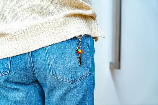 Metall Llavero - Floating Girl