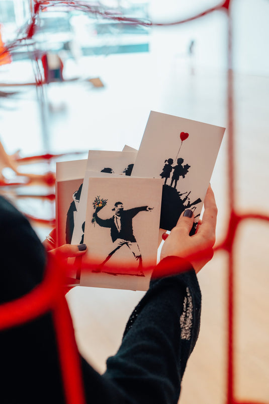 Flower Thrower Postkarte 6er Pack