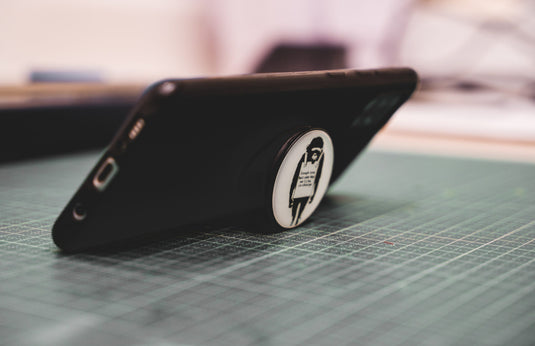 Pop Socket - Laugh Now