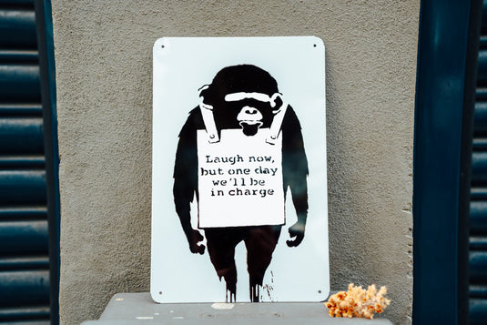 Metal plate - Laugh now