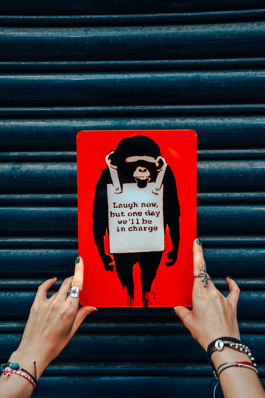 Metall Platte - Laugh Now (Vermelho)