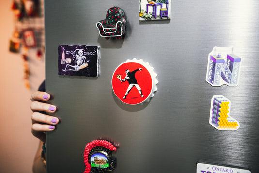 Imán Abridores de botellas - Flower Thrower (Rot)