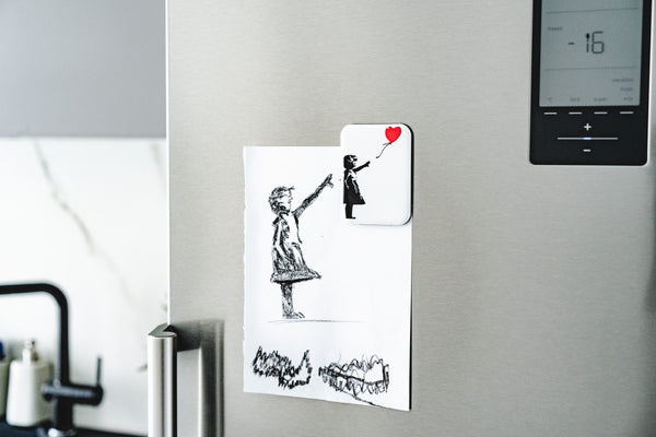 Fridge magnet - Girl with Balloon