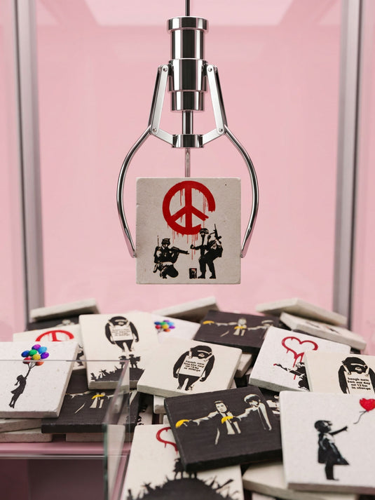 Imán de Piedra · Banksy - CND Soldiers