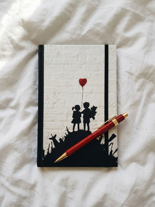 Notizbuch Klein · Banksy – Kids on Guns