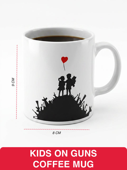 Kaffeetasse · Banksy - Kids on Guns
